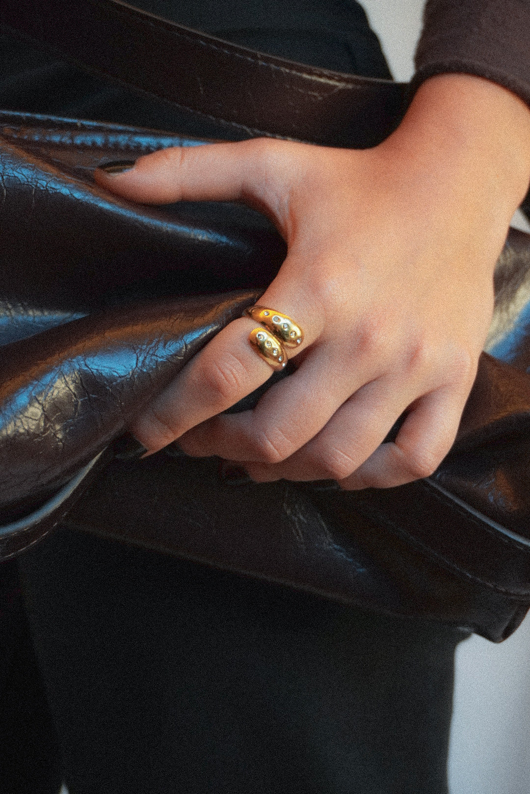Anello Abbraccio Luminoso