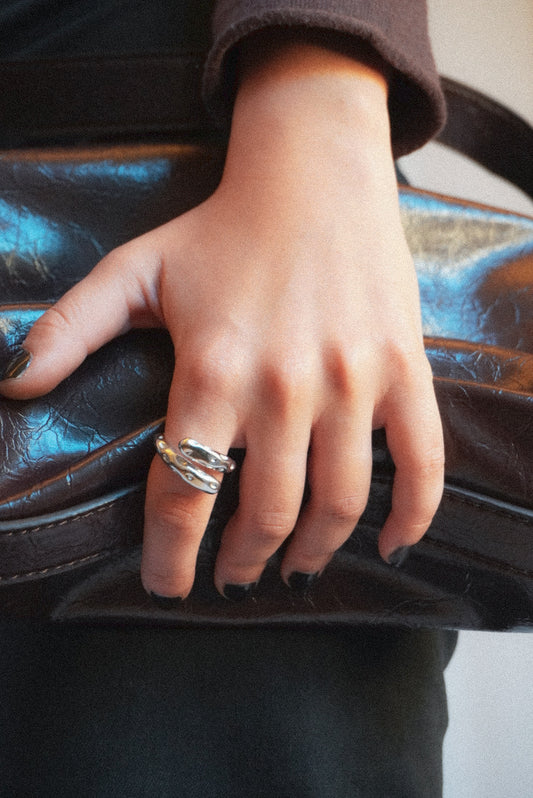 Anello Abbraccio Martellato